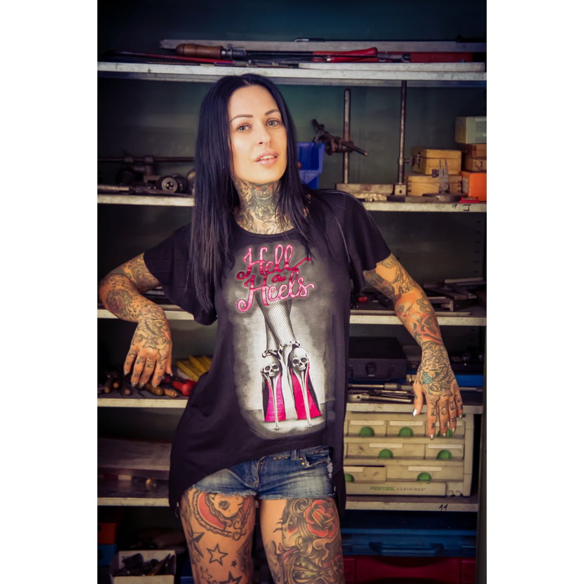 Camiseta-mujer-Hell-On-Heels.jpg Camiseta mujer Hell On Heels - Imagen 1