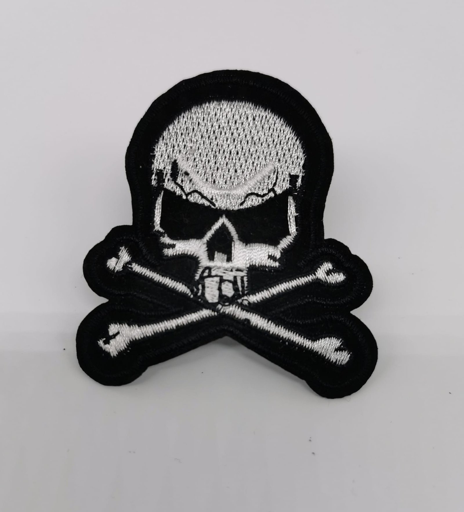 c1c18055-c7a5-4b08-8f2f-c6b749b6a434.jpg Parches moteros - Imagen 1